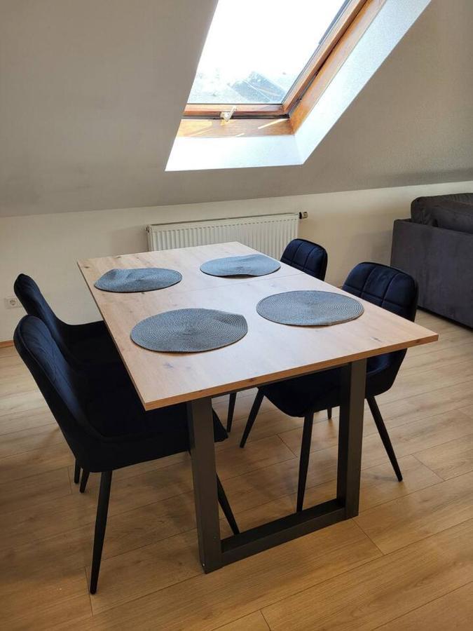 Zentrale Wohnung In Κράιλσχαϊμ Εξωτερικό φωτογραφία