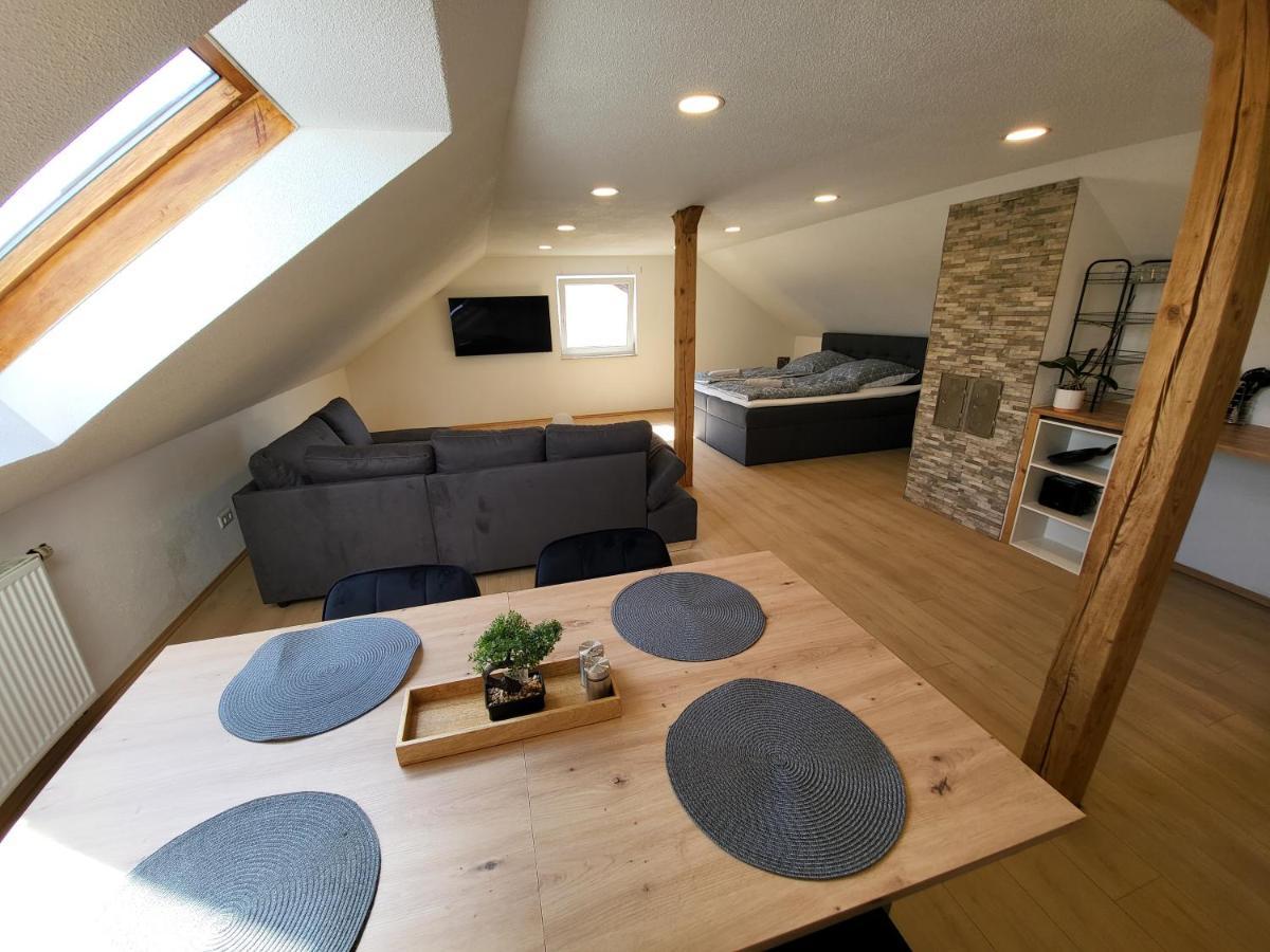 Zentrale Wohnung In Κράιλσχαϊμ Εξωτερικό φωτογραφία